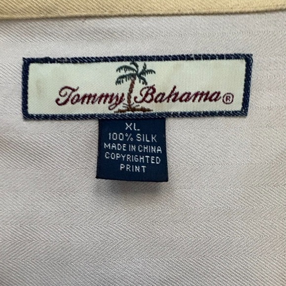 Tommy Bahama Shirt XL Mens 100% Silk Yellow Beige Button Up Relax - Picture 8 of 13